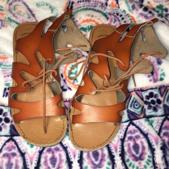 GAP sandals - Picture 1 of 3